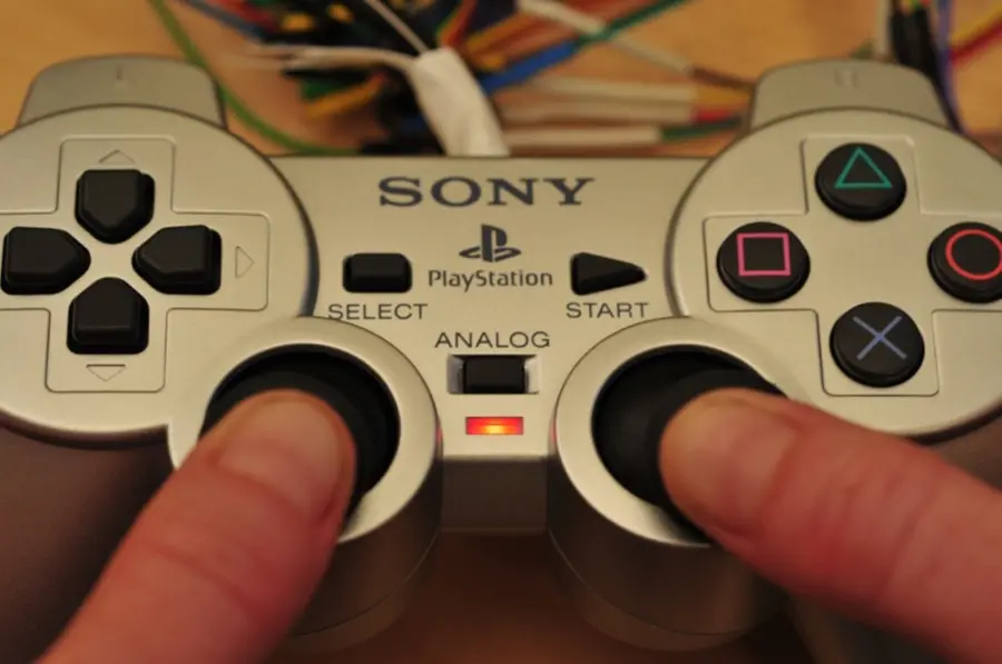 Images from the Near Future Laboratory Project PSX - A Playstation Controller Mode